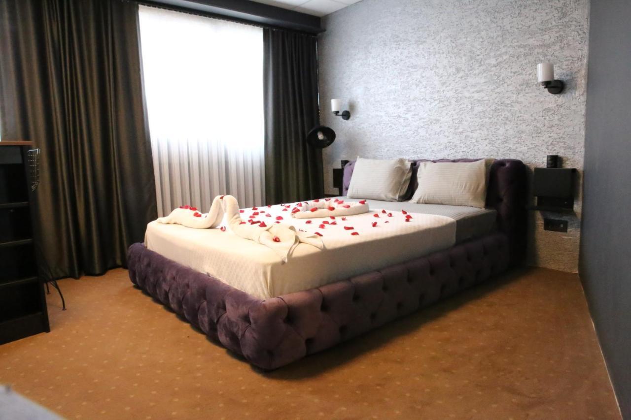 Eva Otel Tuzla Exterior foto